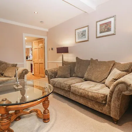 Old Book Shop 度假居 *