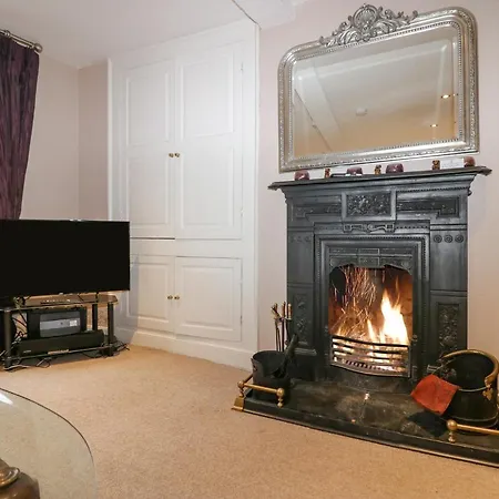 Old Book Shop 度假居